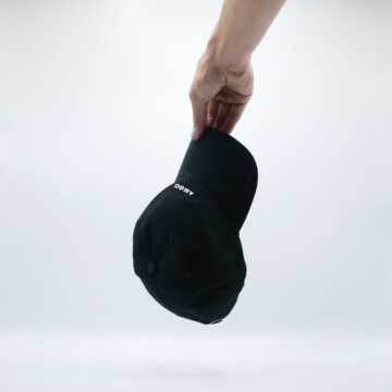 AMOC 6 panel cap black