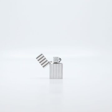 Tsubota Pearl Hard-Edge Petrol Lighter – Aluminium Wave